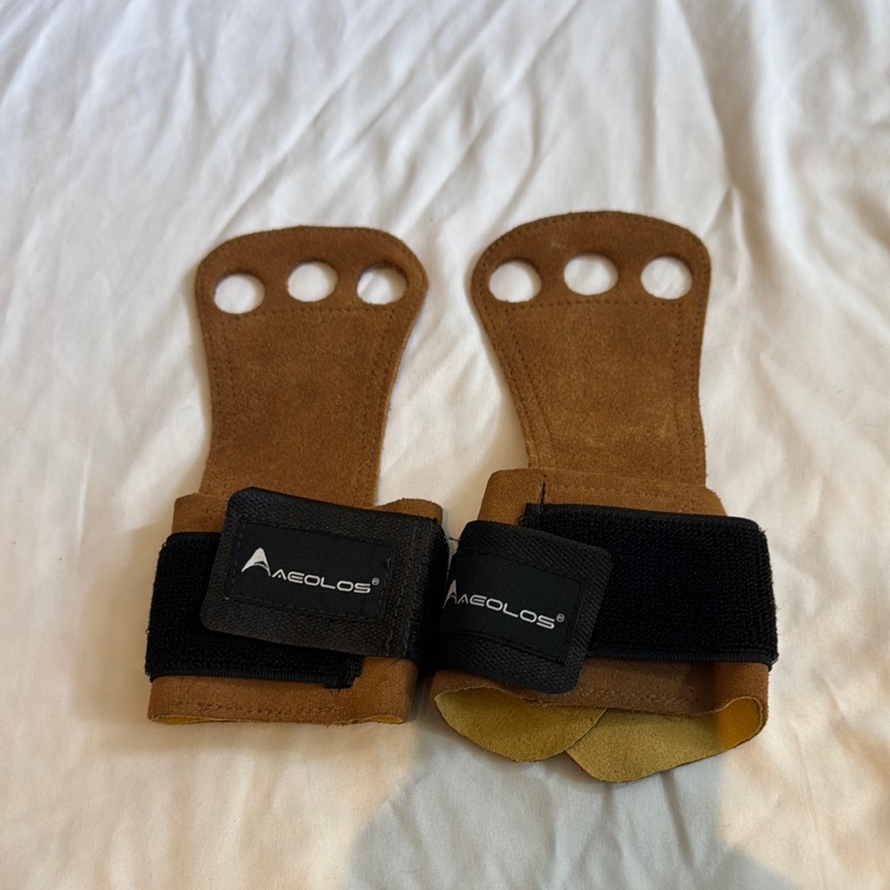 Aegolos Brown Leather Gymnastics Grips